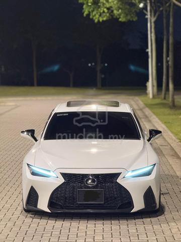 Lexus IS300 T F-SPORT Rare spec/ Full red interior - 3