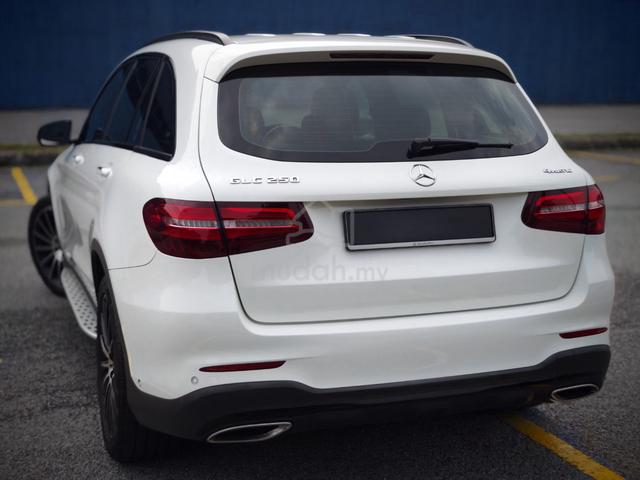 2018 Mercedes Benz GLC250 AMG GLC 250 Full Service - 2