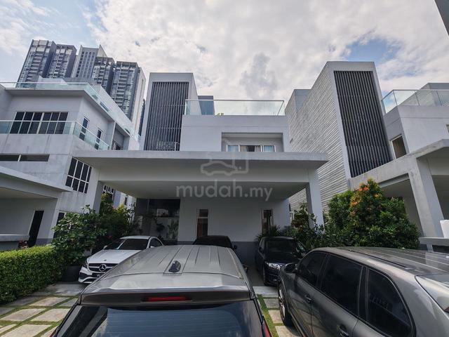 Bungalow Lakefront Villa Cyberjaya 1