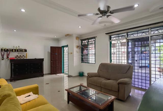 5ROOMS Beratam Jaya Cheng Double Storey Terrace near Paya Emas Tesco 1