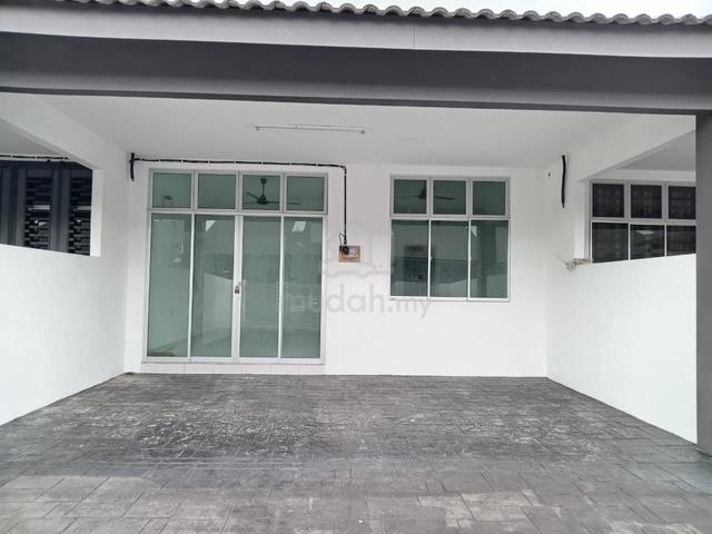 Taman Desa Kayangan 1