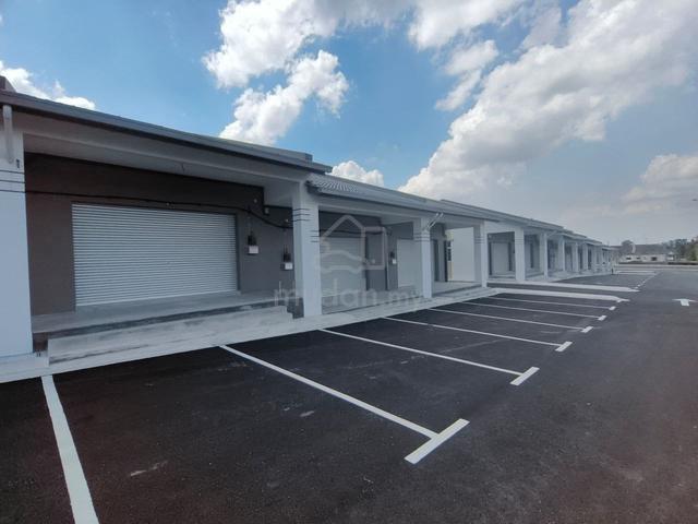 For Rent / Taman Selesa Indah / Single Storey Shoplot / Skudai 1