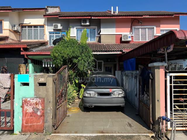【FULL LOAN】TownHouse 1st Floor unit Tmn Bayu Permai Rawang AEON 3R2B 1