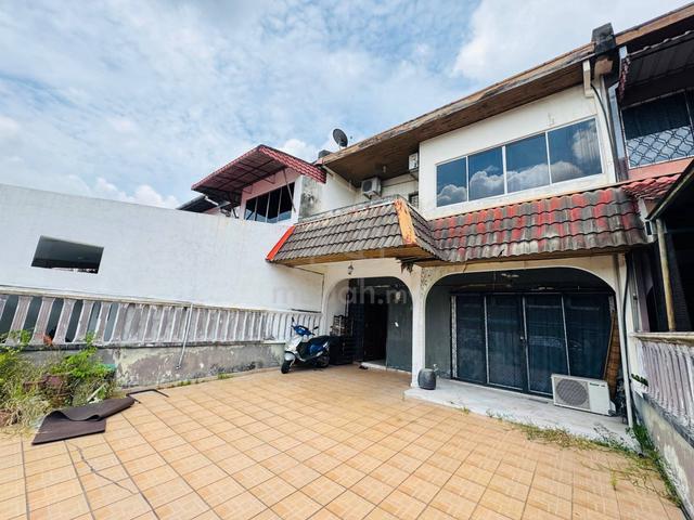BERBALOI, Double Storey Terrace, Taman Sri Jelok, Kajang 1