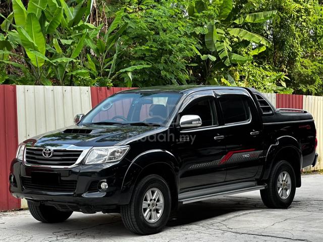 2014 Toyota HILUX 2.5 G VNT (A) - 1