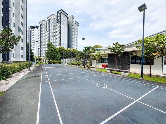 Suria Ixora 1