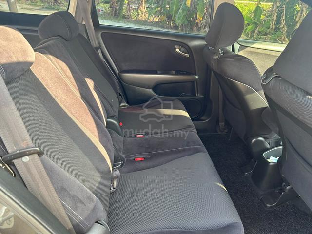 2006 Honda STREAM 1.8 RSZ (A) - 4