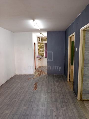Seksyen 2 Wangsa Maju Flat 1