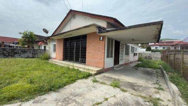 FREEHOLD 1 Storey Semi Detached House, Tmn Chateau Ipoh Town, Ipoh 1