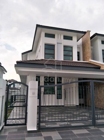 ECO BOTANIC 2 Storey Cluster House For Sales 1