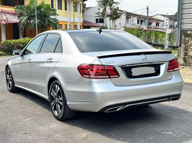 2014 Mercedes Benz E200 AVANTGARDE (CKD) 2.0 - 3