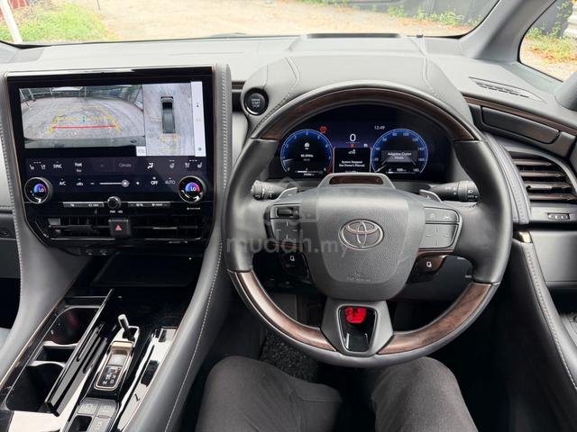 Toyota VELLFIRE 2.4 Turbo 5A Black Interior OFFER - 3