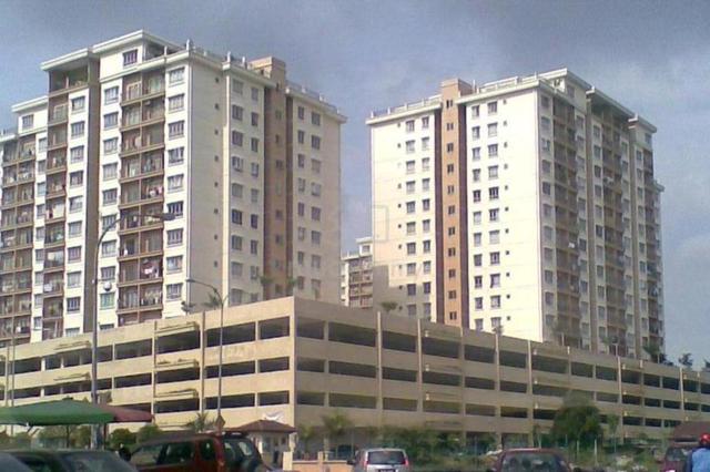 Jelutong Apartment @ Selayang Heights 1