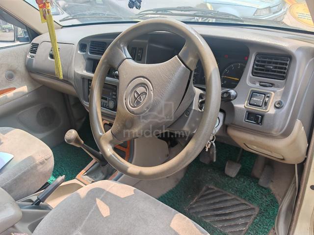 2003 Toyota UNSER 1.8 (M) - 4
