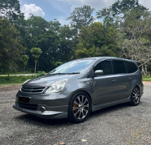 2010 Nissan GRAND LIVINA 1.6 IMPUL (A) - 2