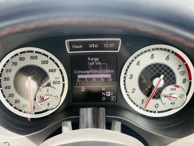 2012 Mercedes Benz A250 SPORTS (CBU) 2.0 (A) - 4