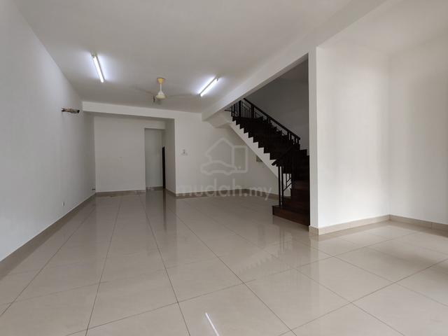 Cogan, Bandar Bukit Raja Terrace House 20x70 1