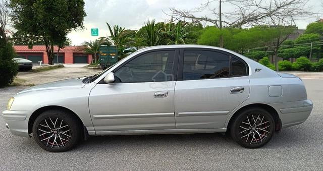 Hyundai ELANTRA 1.8(A) GLS - 5
