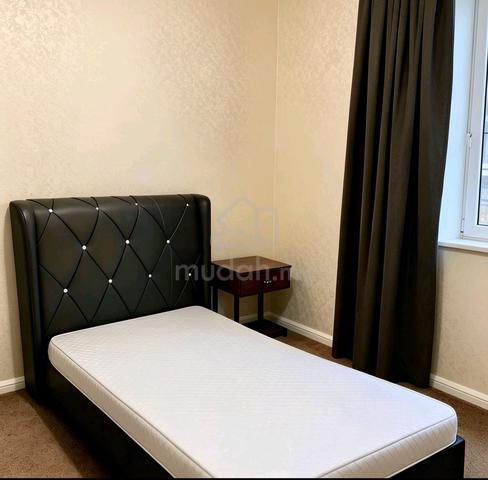 Roomstay Executive WANITA - (Bilik Sewa - SINGLE ROOM) 1