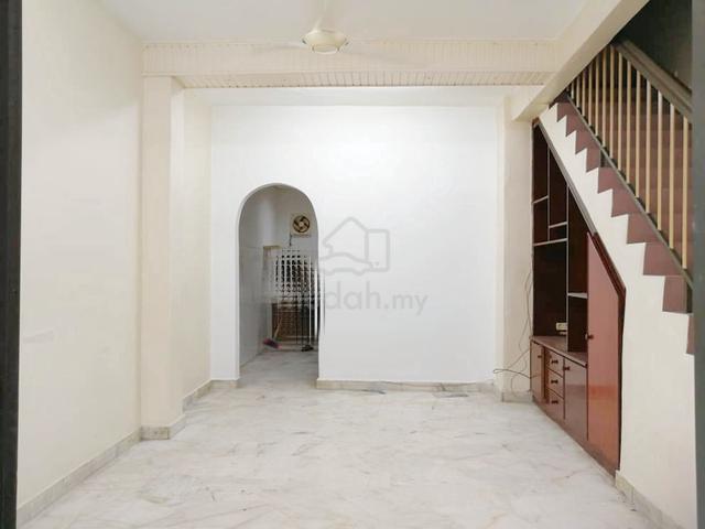 2 Sty Good Facing Kitchen Cabinet Renovated Taman Selayang Jaya Mall 1
