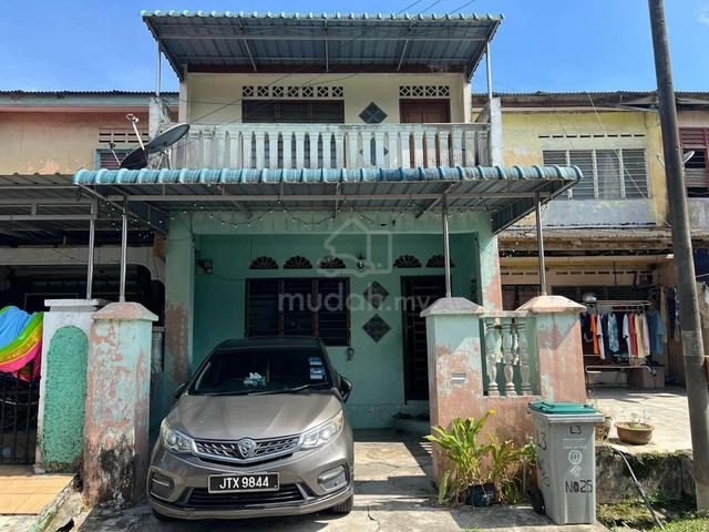 Taman Air Biru, Pasir Gudang 3B2B Double Storey Renovated 1