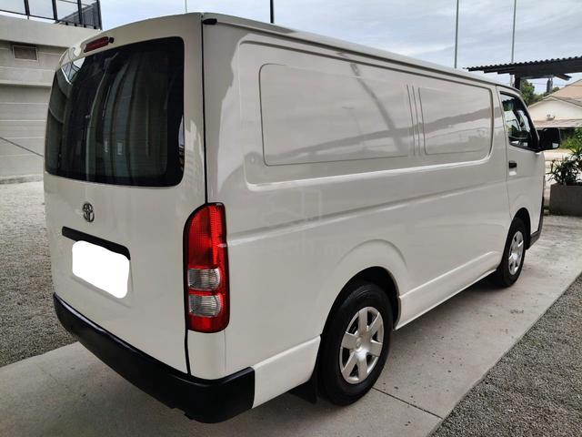 2013 Toyota Hiace 2.5 (M) Panel Van - 3