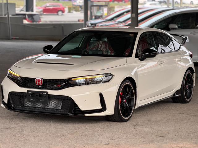 752KM 6A 2024 Honda CIVIC FL5 TYPE R NEW CAR - 1