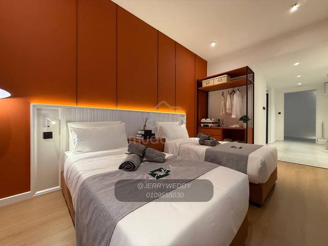 The Bedrock Jesselton Docklands 1