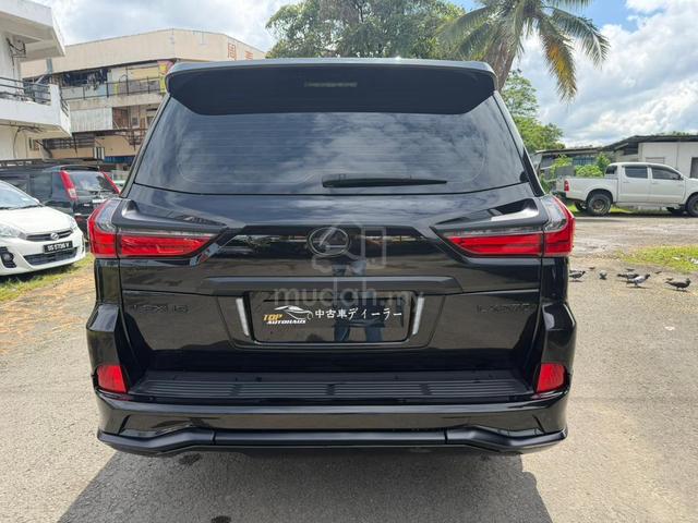 2016 Lexus LX570 5.7 (A) - 4