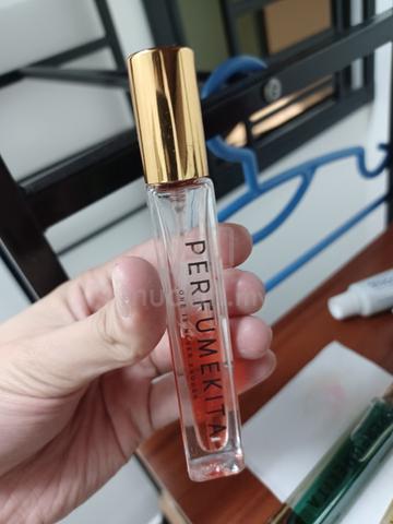Fragrances  - photo 5 of 6