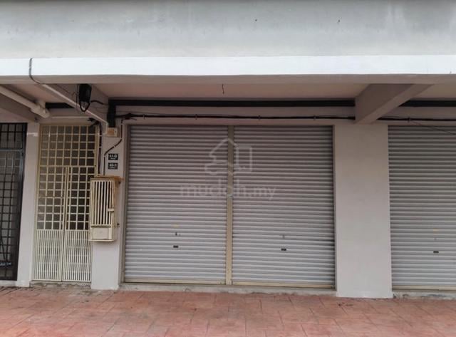 Commercial Shop Lot for Sale – Lukut 1