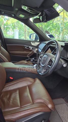 2022 Volvo XC90 2.0 B5 ULTIMATE (A) - 4