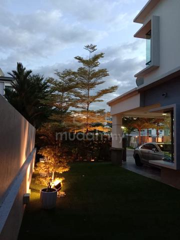 Kota Harmoni, Shah Alam, Freehold 3 storey Bungalow 1