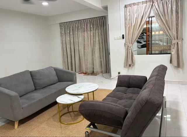 Mount Austin Double Storey House 5Bed 3Bath Fully Furnished 1