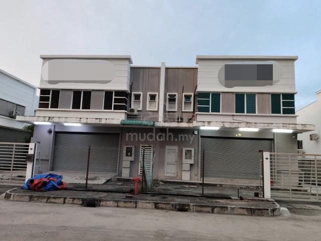 1.5st Light Industry with adjoining 2units at Batu Maung 1