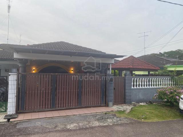Semi D Single Storey Taman Desa Kluang For Sale | Below market Value 1