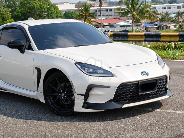 2022 Toyota 86 2.4 GR (A) Very Good Condition King - 3