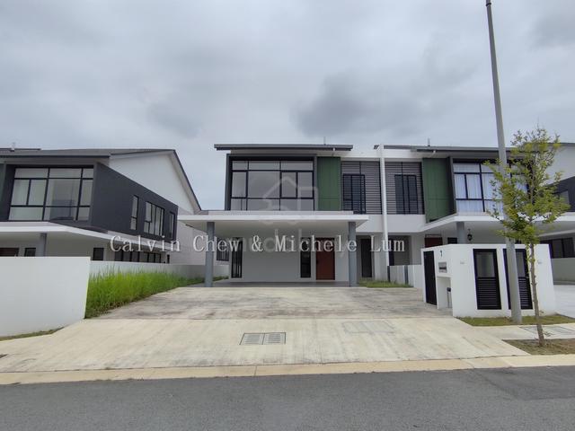 -37% 2Sty Semi D Residensi Lambaian Dua Bangi Kajang 3735sf Freehold 1