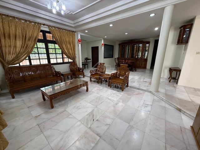 DOUBLE STOREY DETACHED HOUSE FOR RENT At BDC / TAMAN SATRIA JAYA 1