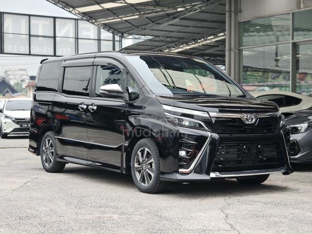 2020 Toyota VOXY 2.0 ZS KIRAMEKI II 7 SEATERS 4.5B - 1