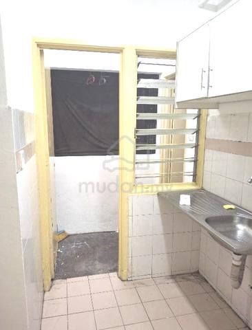 Flora damansara flat for rent 1