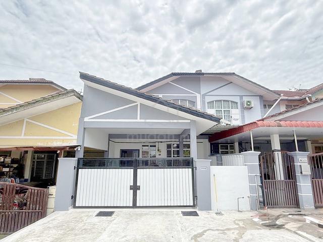 Jalan Dahlia 3, Taman Tangkak Emas, Tangkak 1
