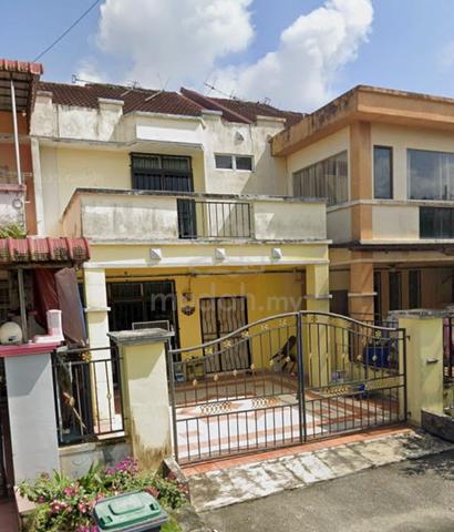 Rumah Dua Tingkat Taman Saujana Kluang Freehold International Lot 1