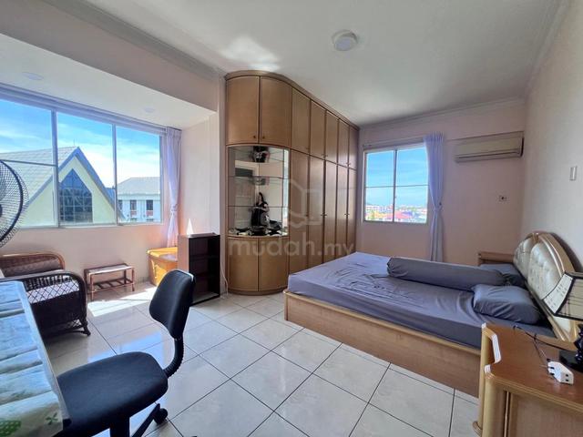 Master Bedroom @ Hilltop Apartment | Klinik Luyang | Lintas|Hilltop 1