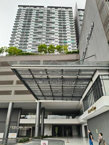 Kiara Plaza 1