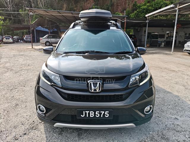 2018 Honda BR-V 1.5 V - (AT) With Roof Box - 3