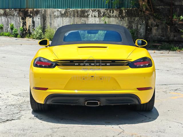 2021 Porsche 718 BOXSTER 2.0 RACING YELLOW UK SPEC - 4