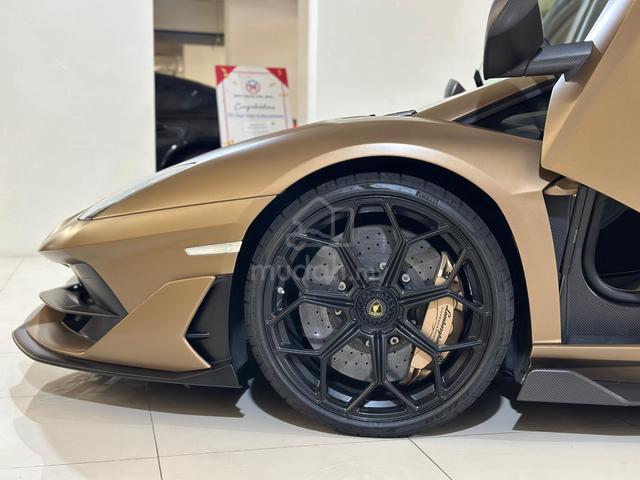 2020 Lamborghini AVENTADOR 6.5 SVJ LP770-4 (A) - 4