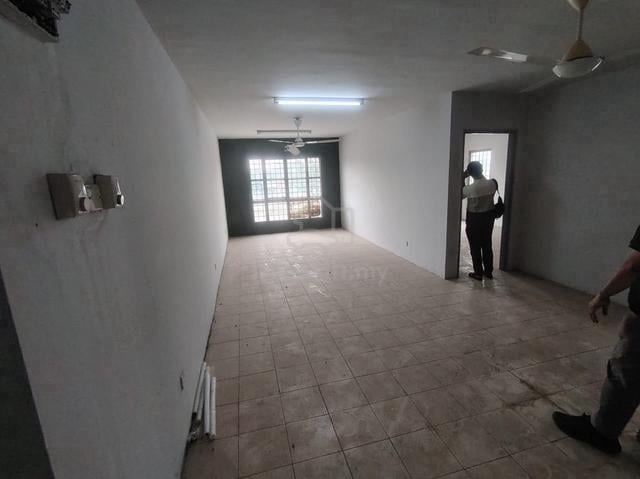 Pusat Komersial Seksyen 7 1