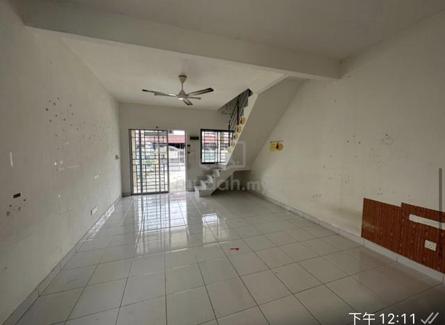 Kulai double medium lowcost Taman lagenda putra 1